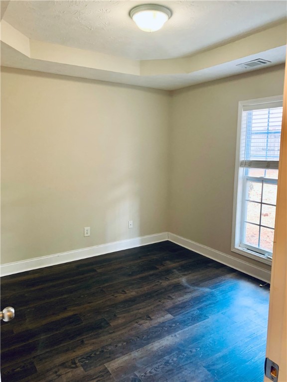 3672 HAWTHORNE COURT