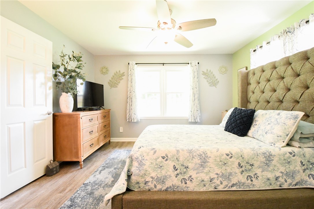 1105 E SAMFORD AVENUE