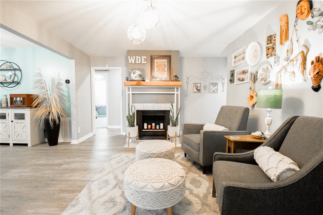 1105 E SAMFORD AVENUE