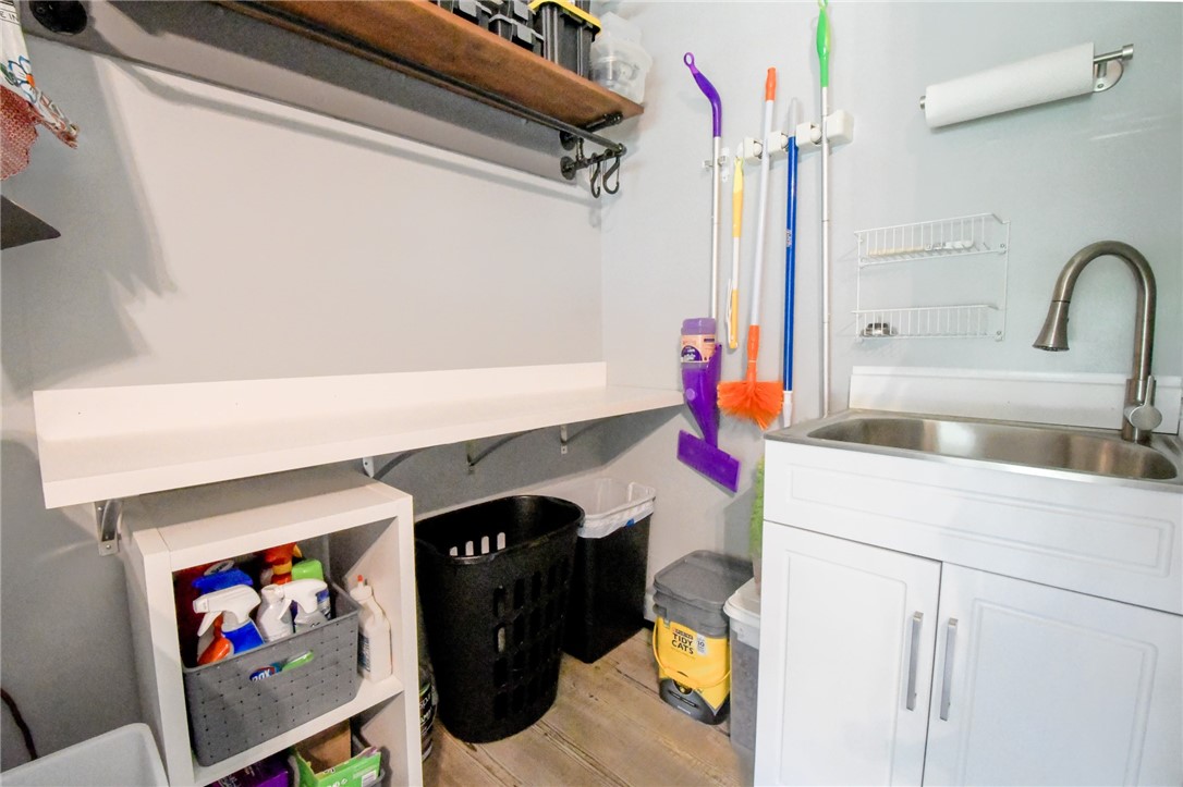 1105 E SAMFORD AVENUE