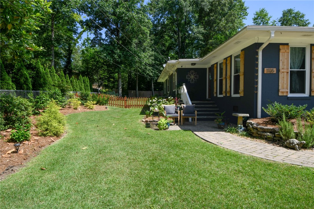 1105 E SAMFORD AVENUE