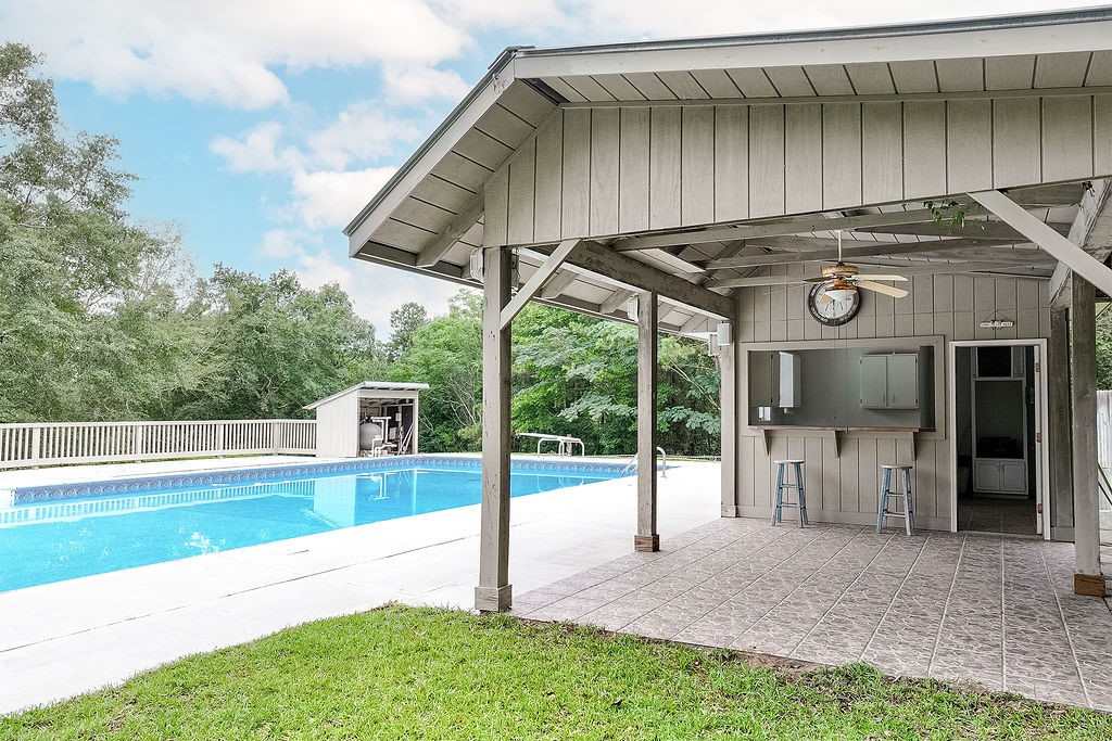 4474 SANDHILL ROAD