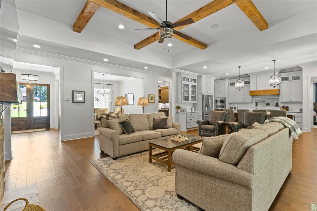 1420 FALLS CREST DRIVE