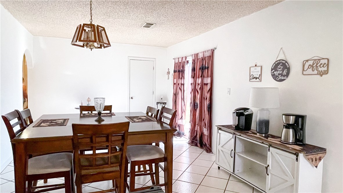 404 LEE ROAD 118 N/A