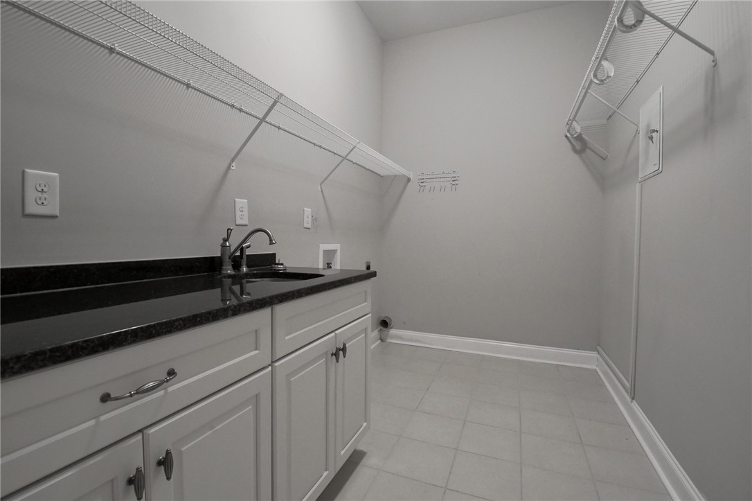 828 WHITTINGTON STREET