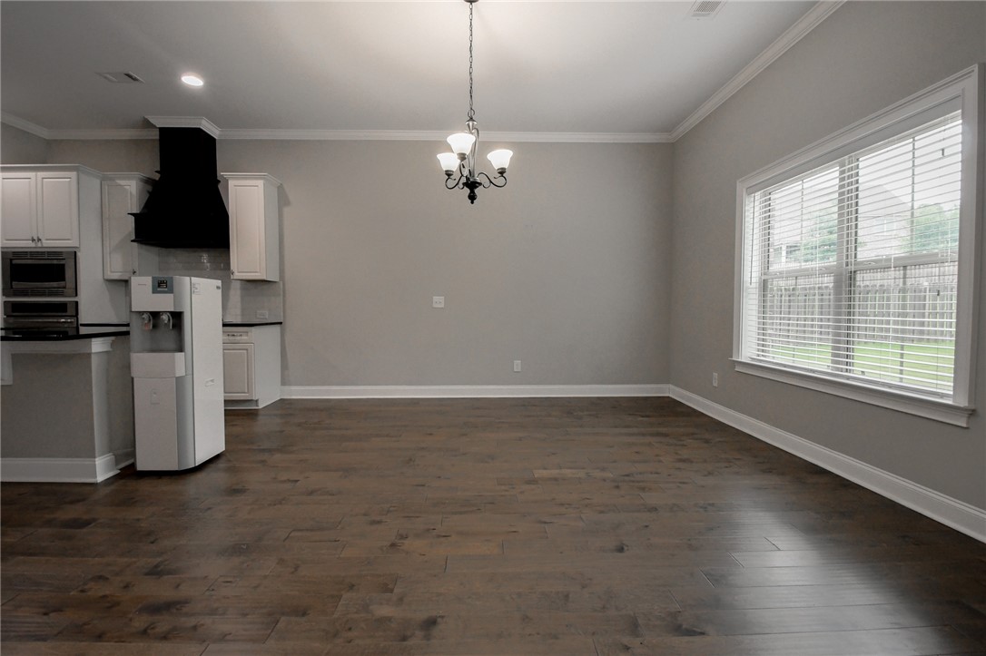 828 WHITTINGTON STREET