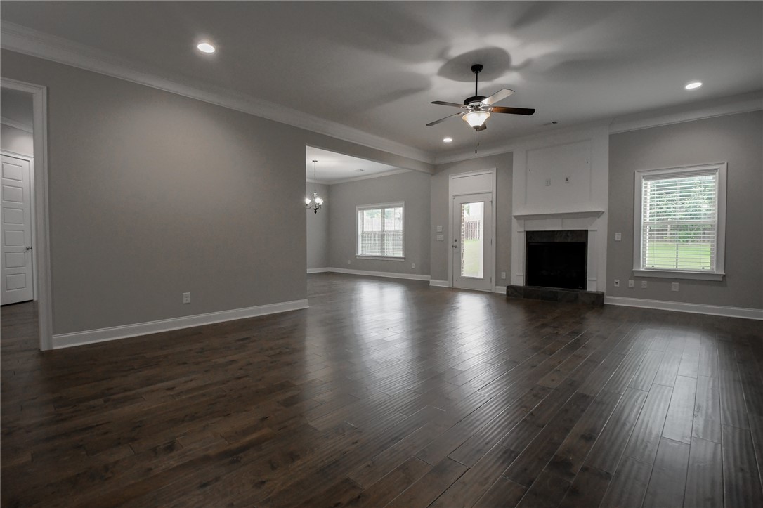 828 WHITTINGTON STREET