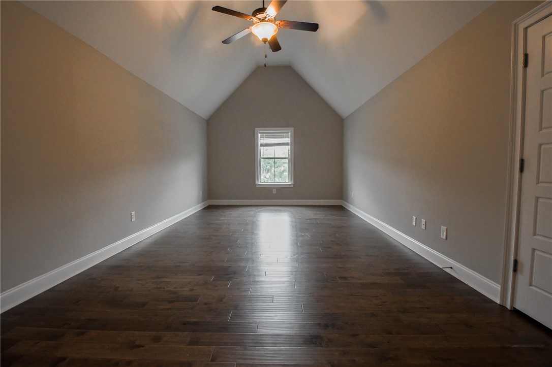 828 WHITTINGTON STREET