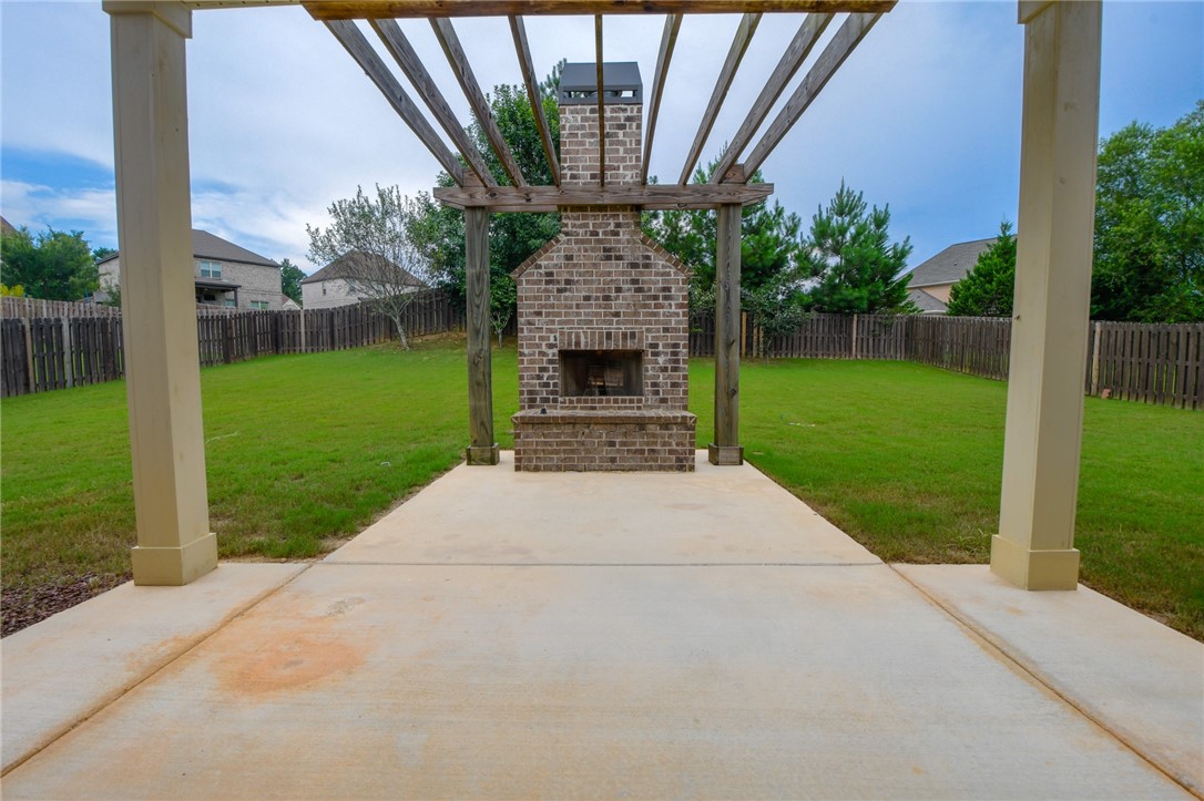 828 WHITTINGTON STREET