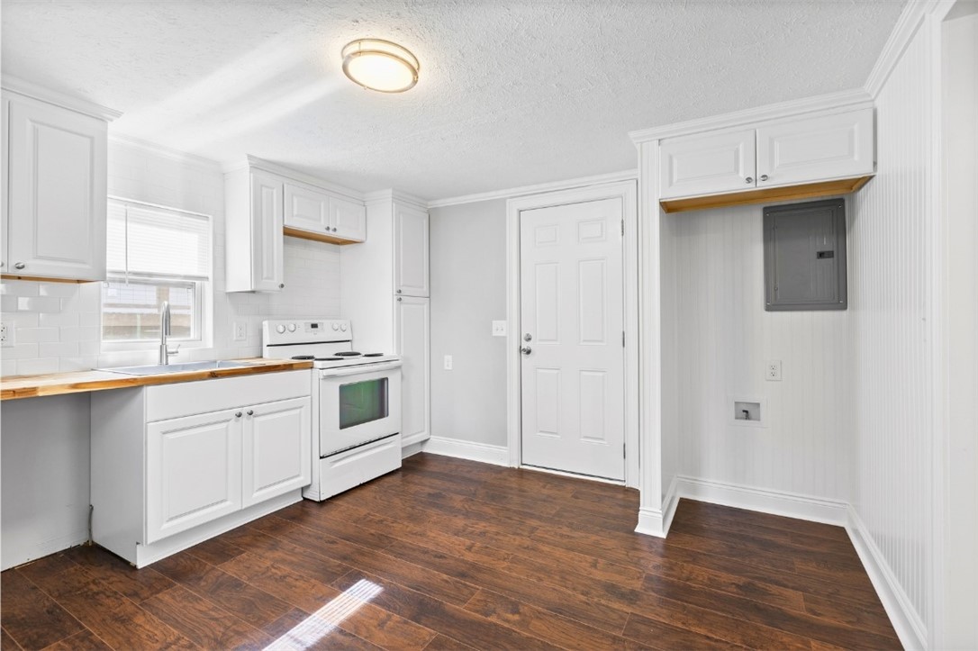 3307 & 3309 DALLAS AVENUE