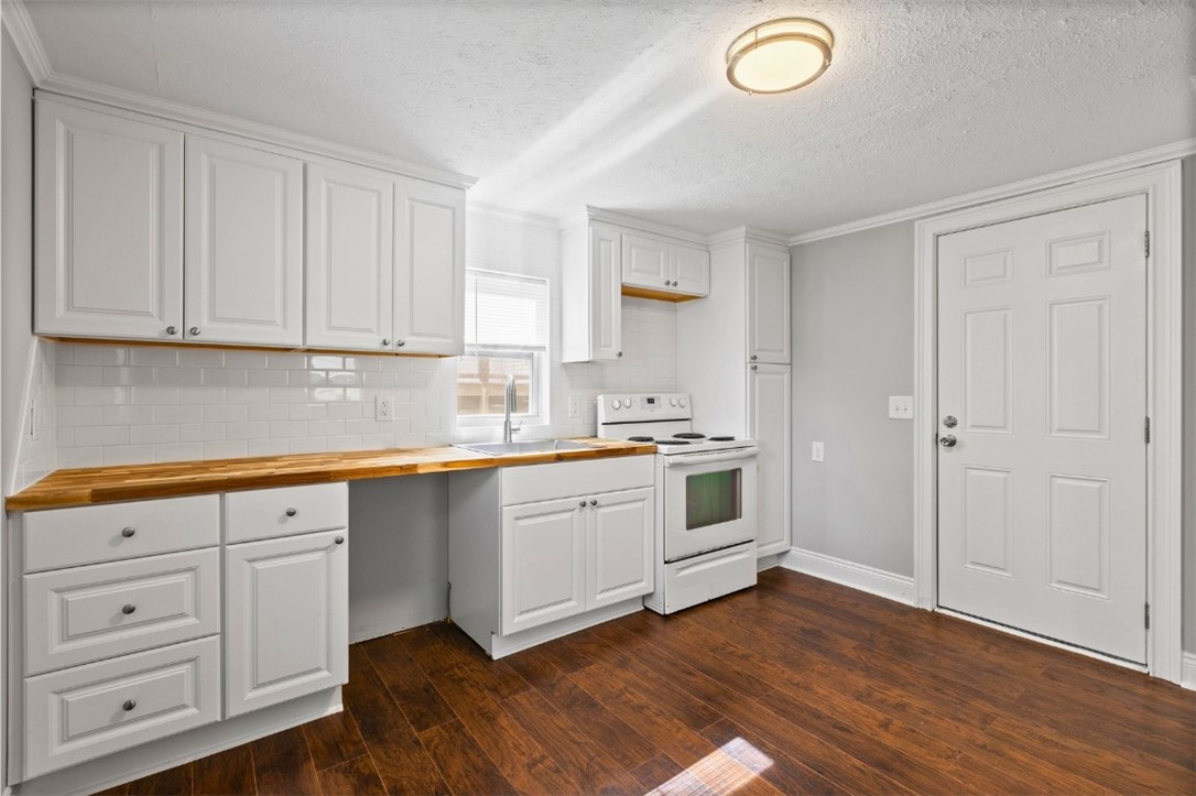 3307 & 3309 DALLAS AVENUE