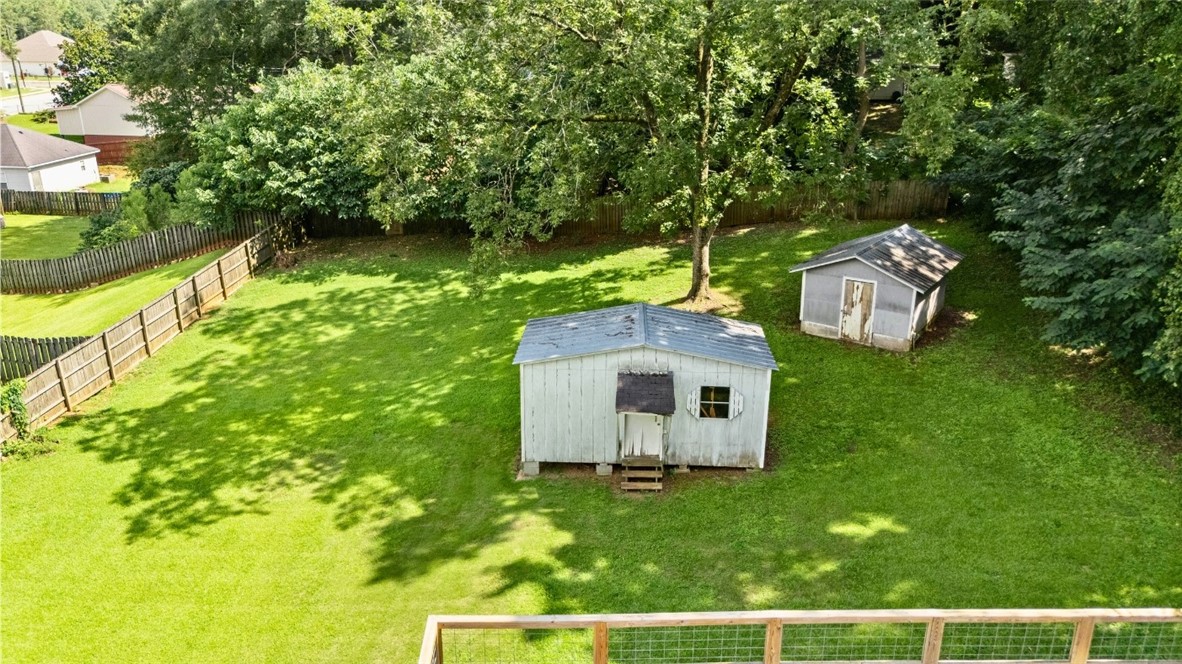 3307 & 3309 DALLAS AVENUE