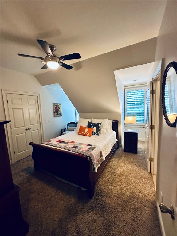 815 MILLERS POINT ROAD