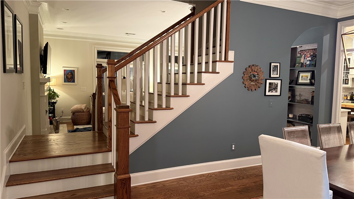 815 MILLERS POINT ROAD