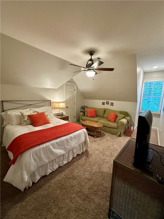 815 MILLERS POINT ROAD