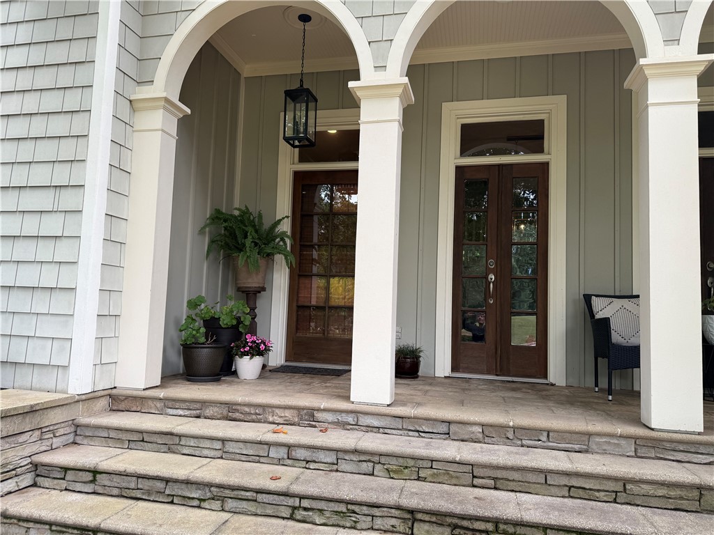 815 MILLERS POINT ROAD