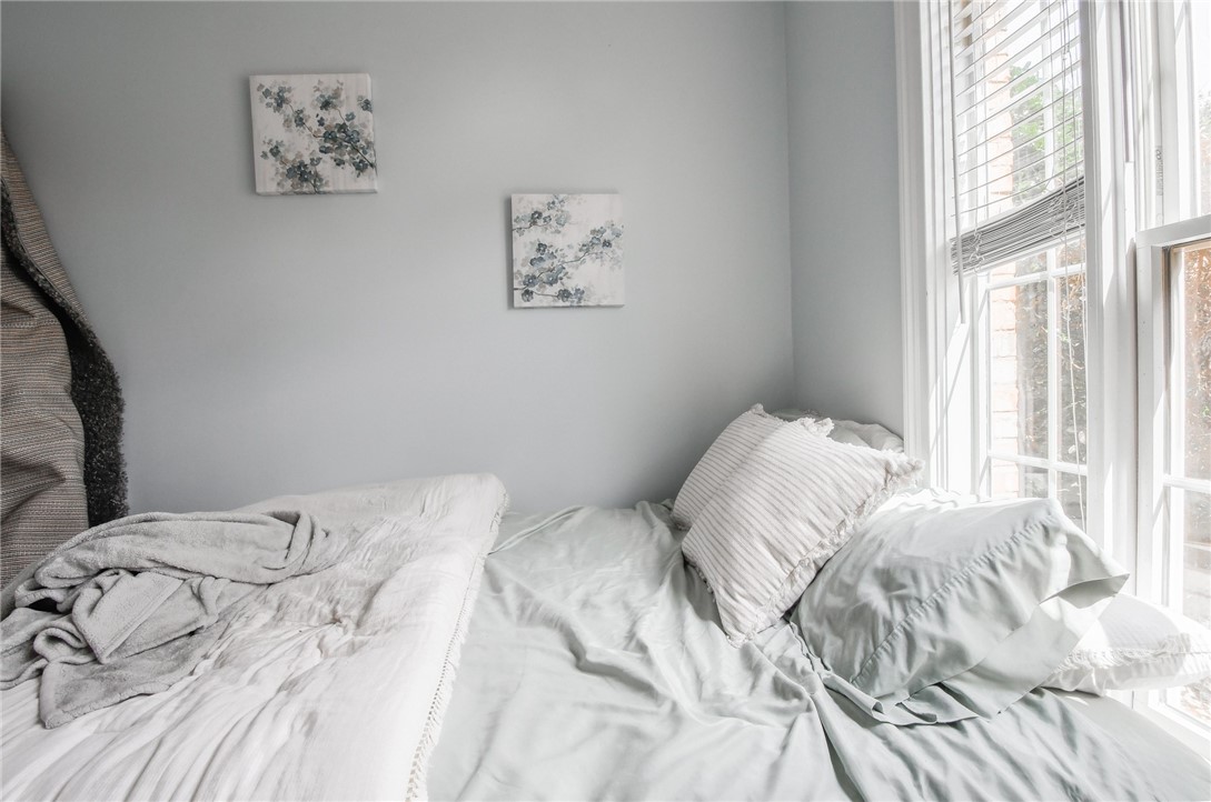 187 FALLING LEAF LANE