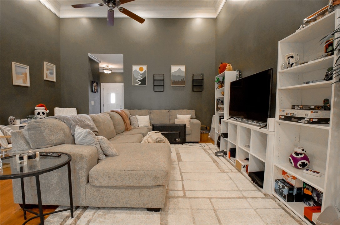 187 FALLING LEAF LANE