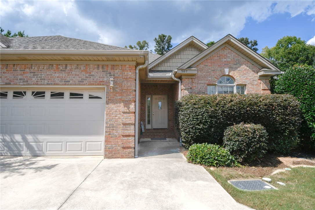 187 FALLING LEAF LANE