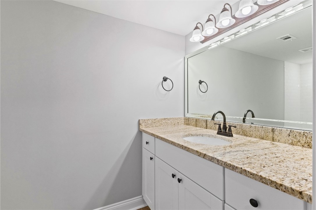 3309 & 3307 DALLAS AVENUE