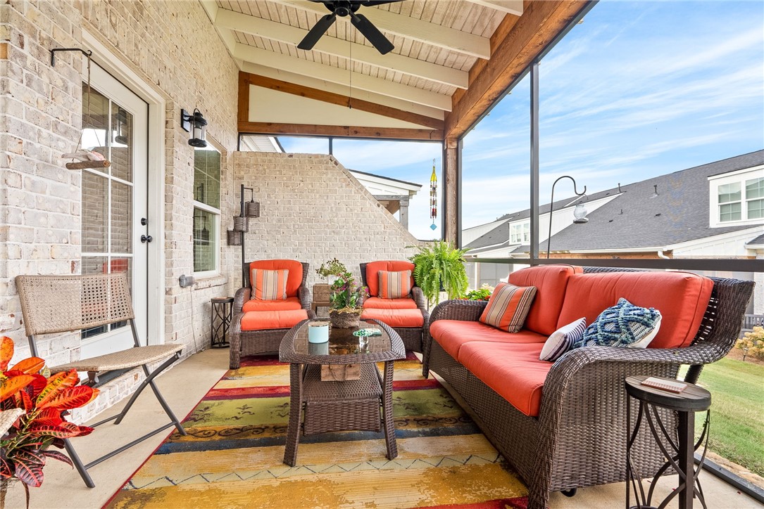 523 CLOVERDALE DRIVE