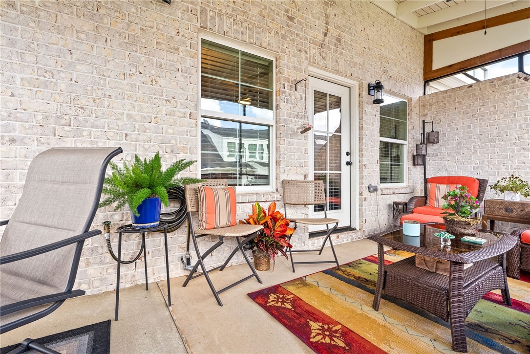 523 CLOVERDALE DRIVE