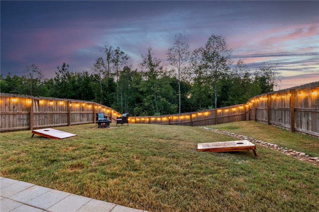 1282 WOODLAND CIRCLE