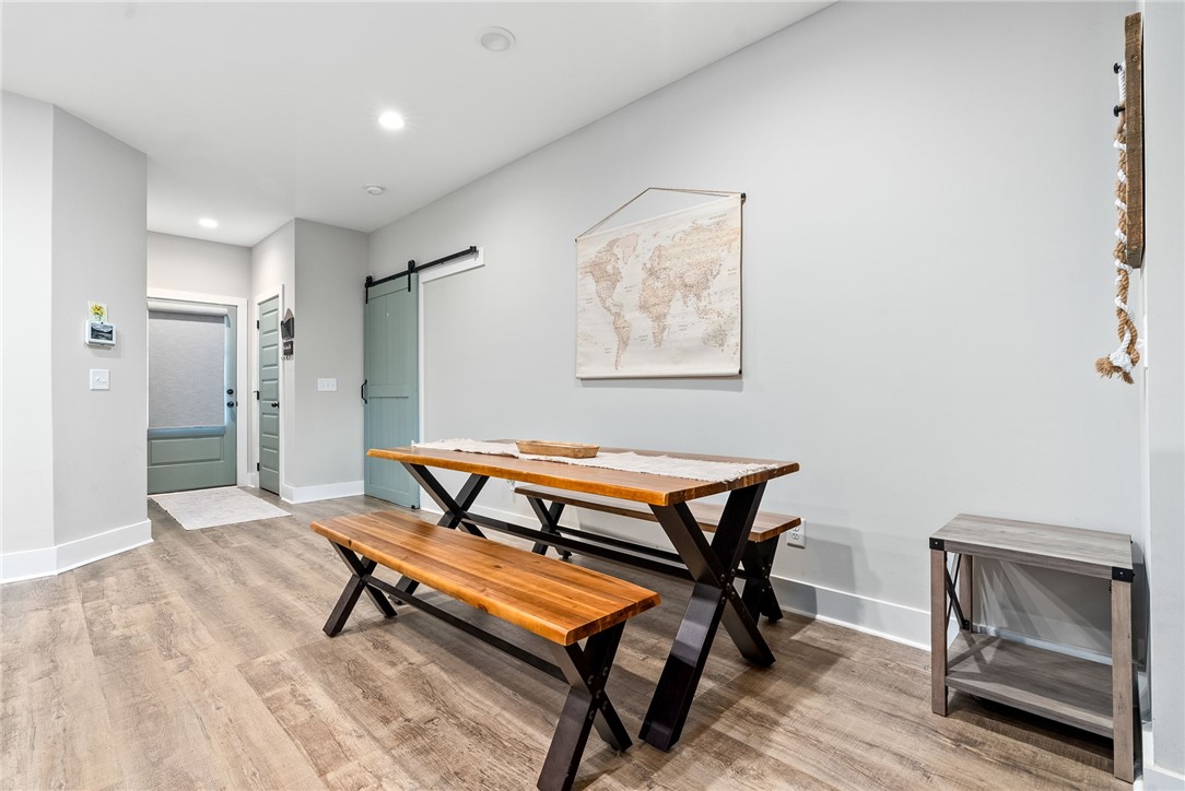 1282 WOODLAND CIRCLE