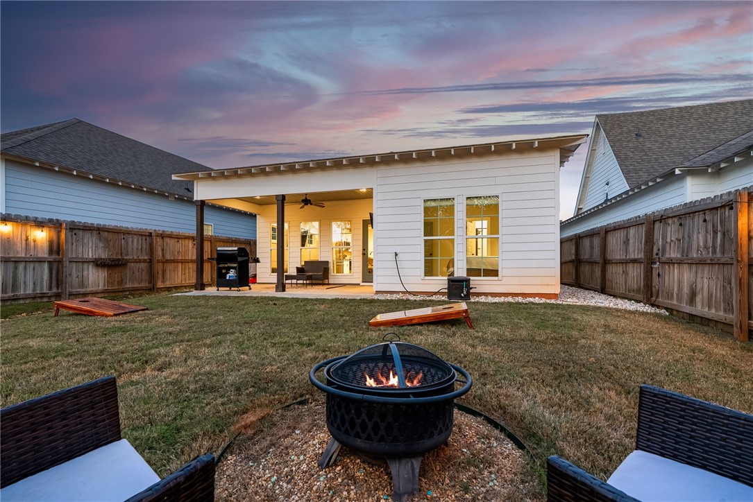 1282 WOODLAND CIRCLE