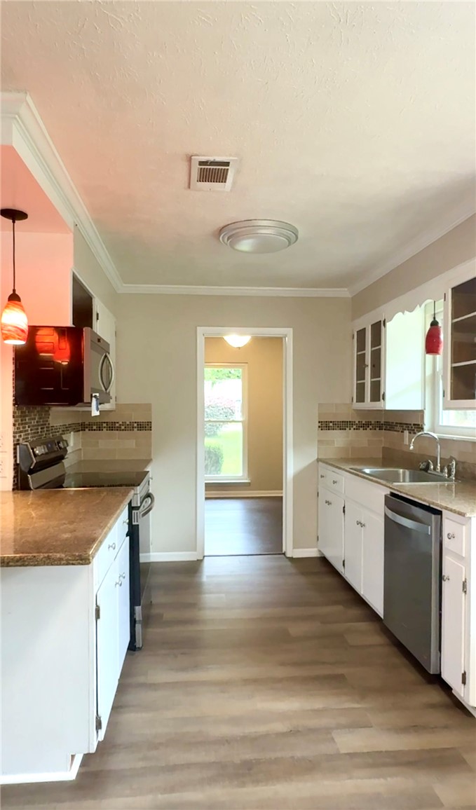 1001 RUSTIC RIDGE ROAD