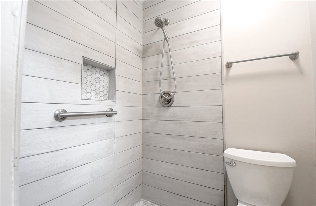 1001 RUSTIC RIDGE ROAD