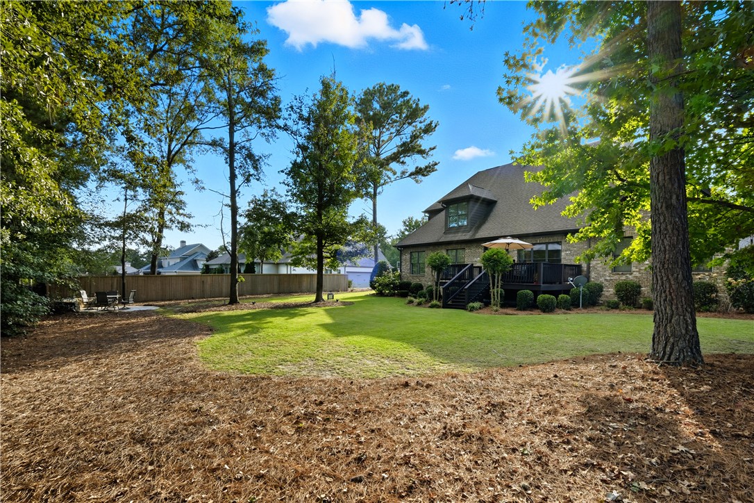 1703 GLENDALE CIRCLE