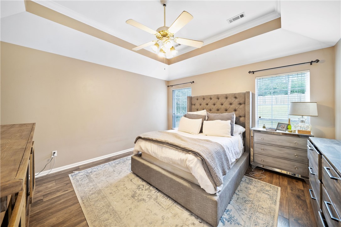 1531 FALLEN OAKS COURT