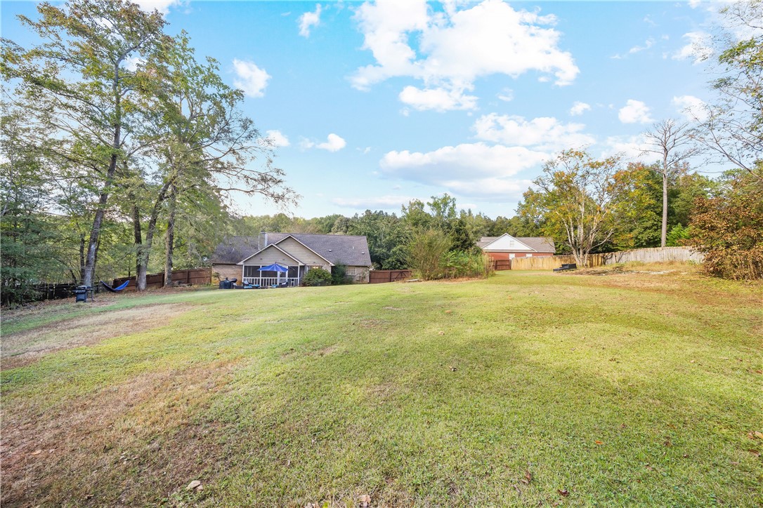 1531 FALLEN OAKS COURT