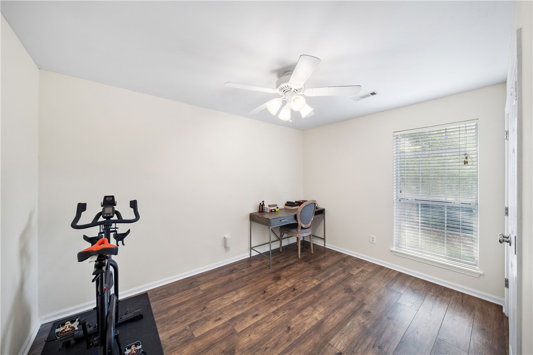 1531 FALLEN OAKS COURT