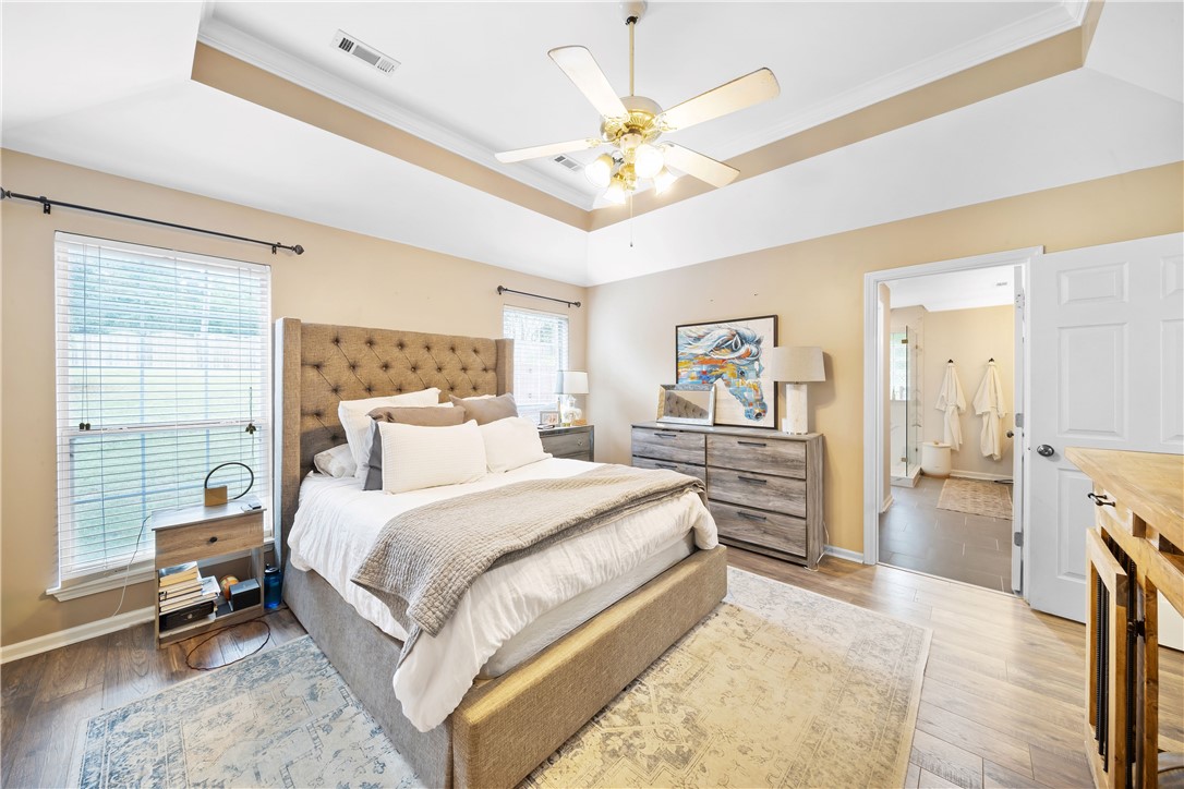 1531 FALLEN OAKS COURT