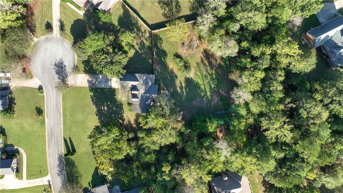 1531 FALLEN OAKS COURT