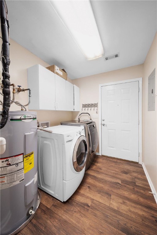 1531 FALLEN OAKS COURT