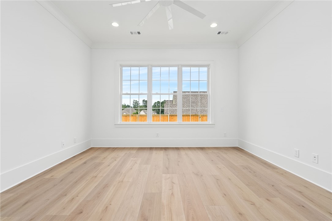 800 SUMMERLIN CIRCLE