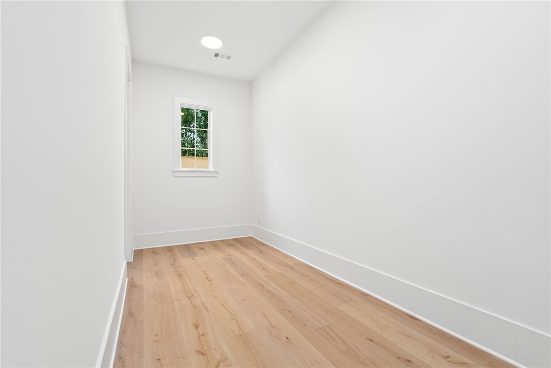 800 SUMMERLIN CIRCLE