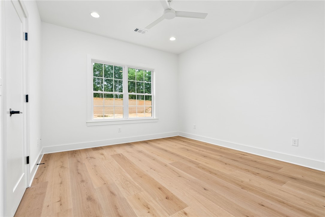 800 SUMMERLIN CIRCLE