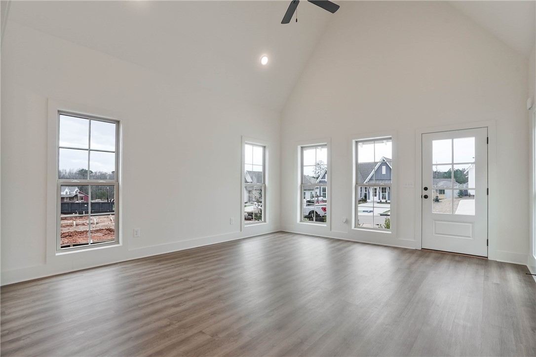 3222 BRADLEY LANE