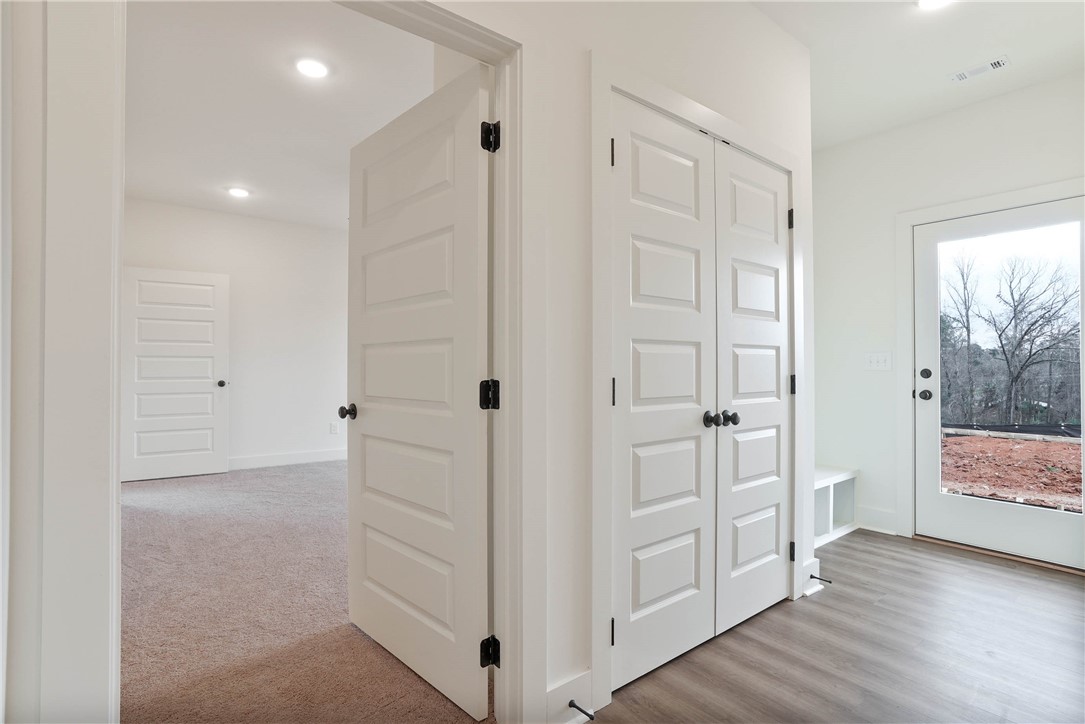 3222 BRADLEY LANE
