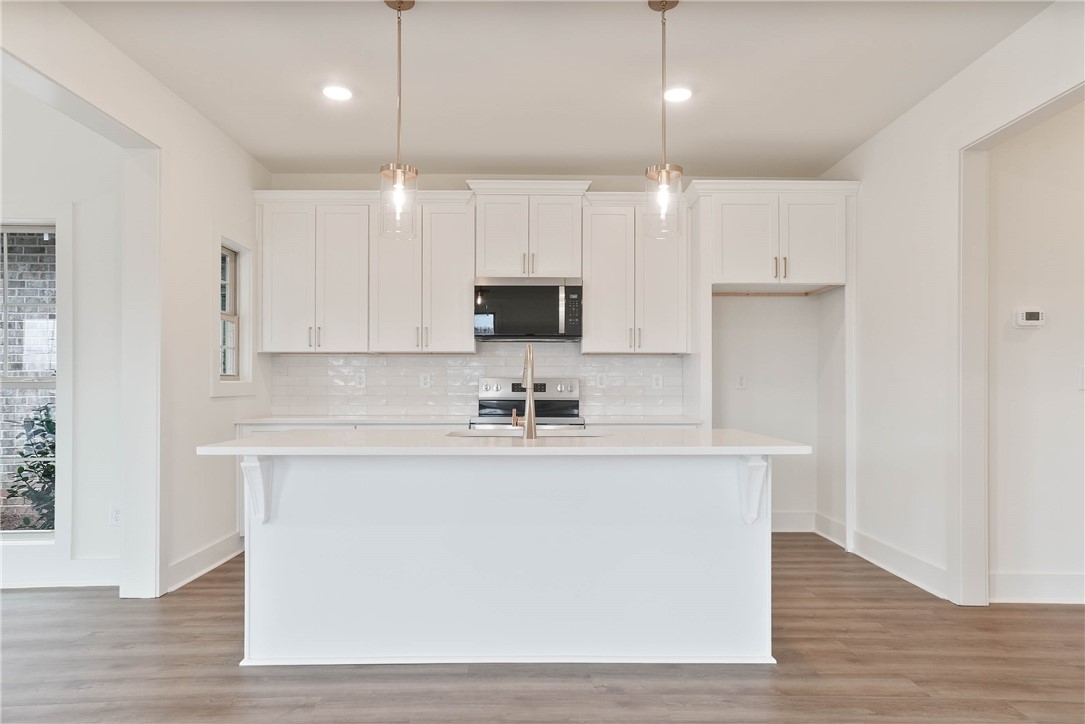 3222 BRADLEY LANE