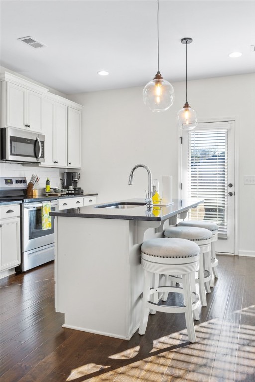 1626 CREEKSTONE DRIVE