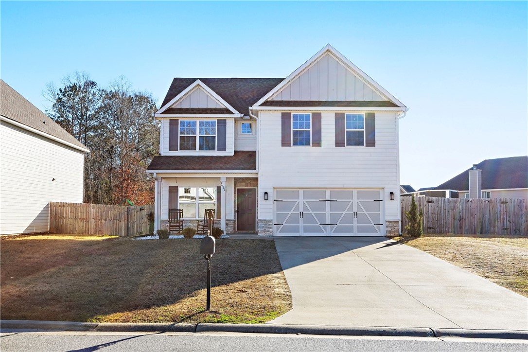 1626 CREEKSTONE DRIVE