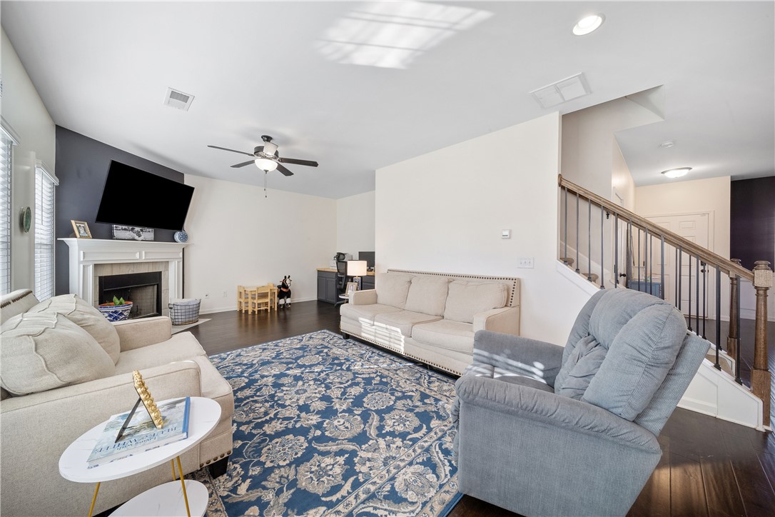 1626 CREEKSTONE DRIVE