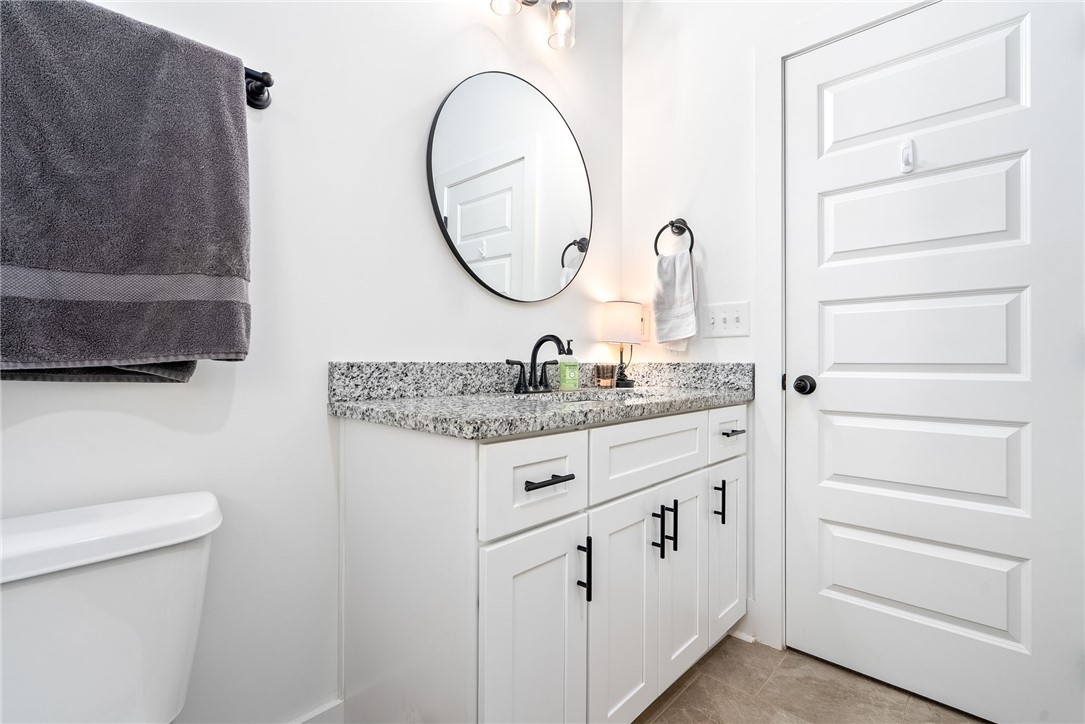 1222 WOODLAND CIRCLE