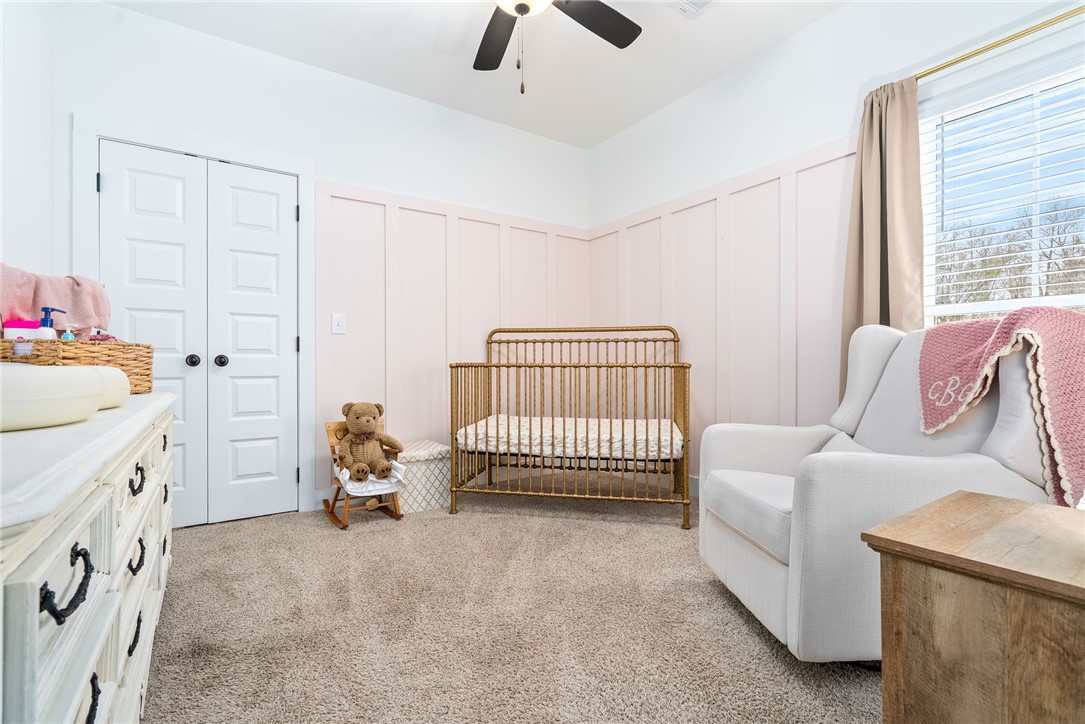 1222 WOODLAND CIRCLE