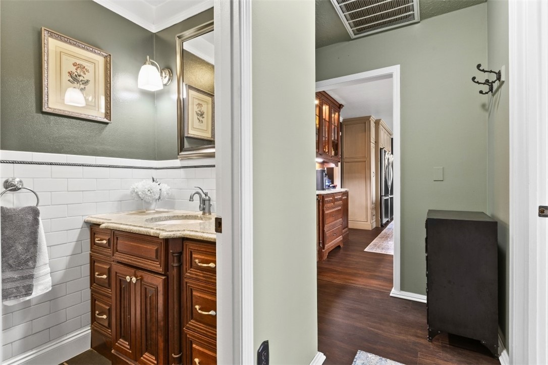 513 CROSS CREEK ROAD